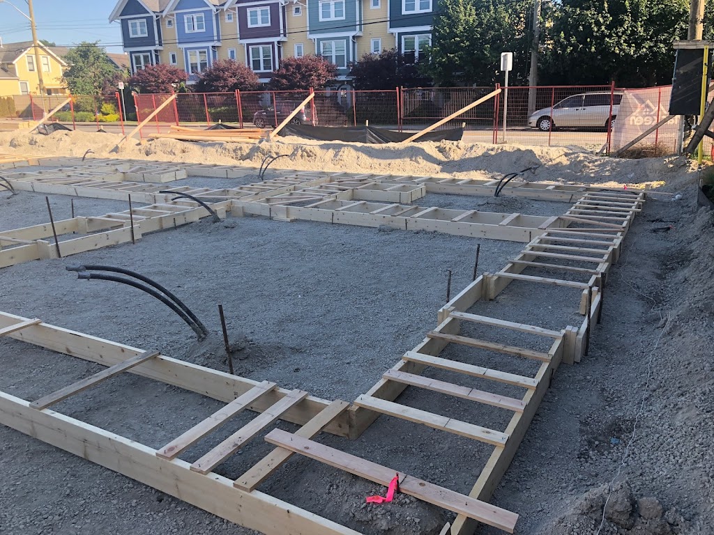 RED ELEMENT FRAMING INC | 5720 146 St, Surrey, BC V3S 2Z6, Canada | Phone: (604) 613-0077