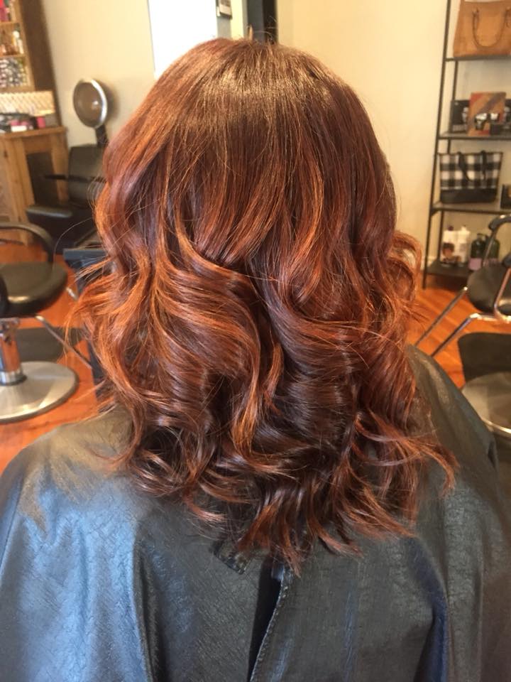 Embrace Hair Salon & Spa / Menz Den | 51 St James St S, Waterford, ON N0E 1Y0, Canada | Phone: (519) 443-8488