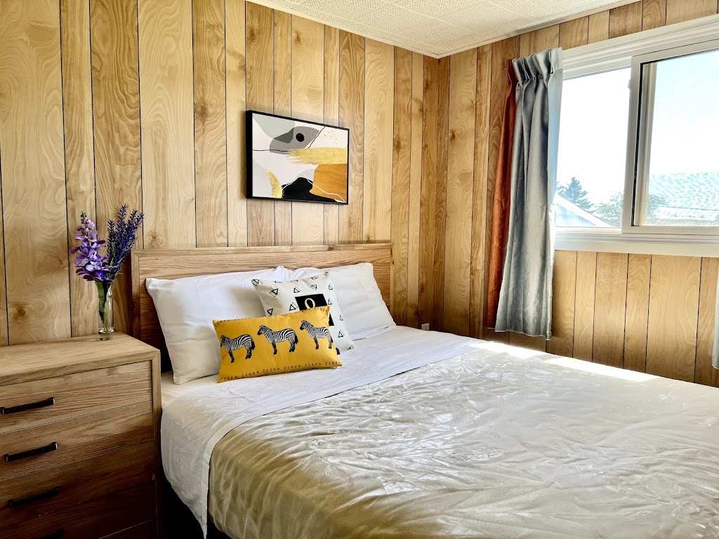 St Lawrence Motel | 351 Gulf Shr Pkwy W, North Rustico, PE C0A 1X0, Canada | Phone: (902) 963-2053