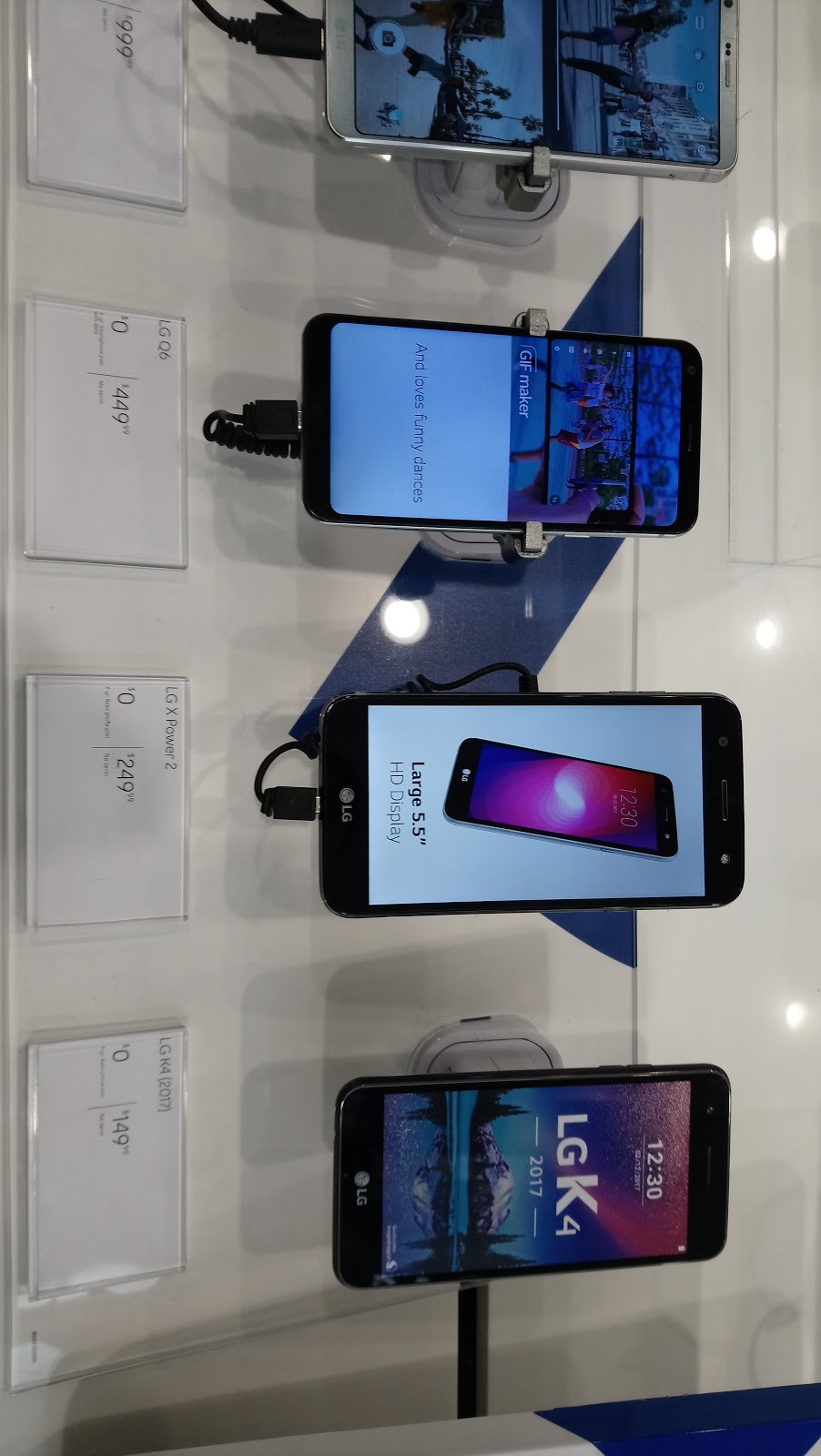 Bell | 250 The East Mall, Etobicoke, ON M9B 3Y8, Canada | Phone: (416) 236-0036