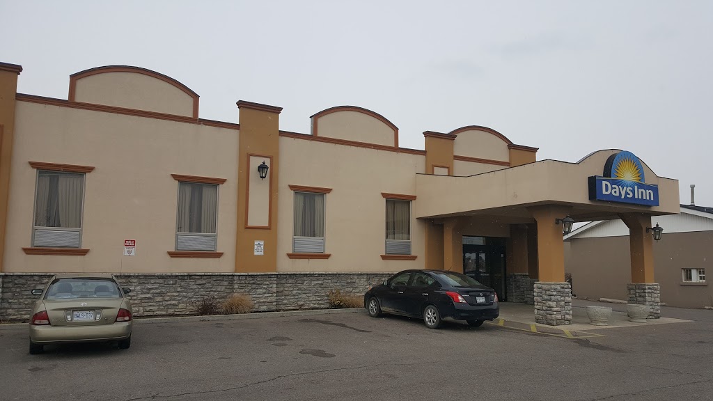 Days Inn by Wyndham Brampton | 260 Queen St E, Brampton, ON L6V 1B9, Canada | Phone: (905) 457-8880