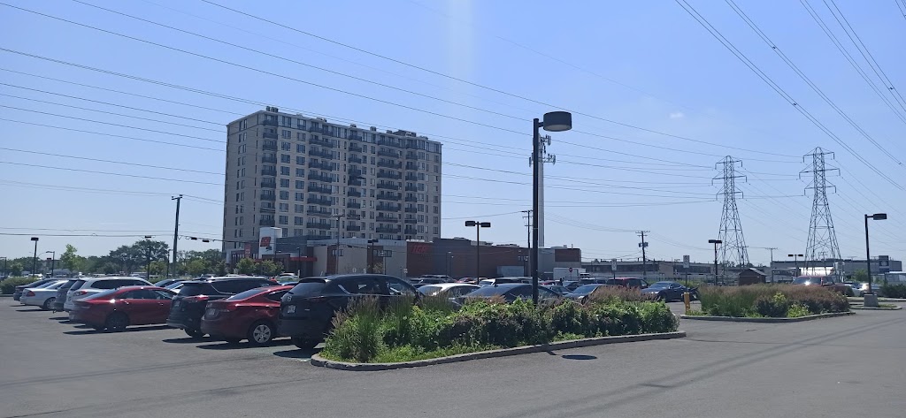 Faubourg Lacordaire | 9480 Bd Lacordaire, Saint-Léonard, QC H1R 3N3, Canada | Phone: (514) 324-9430