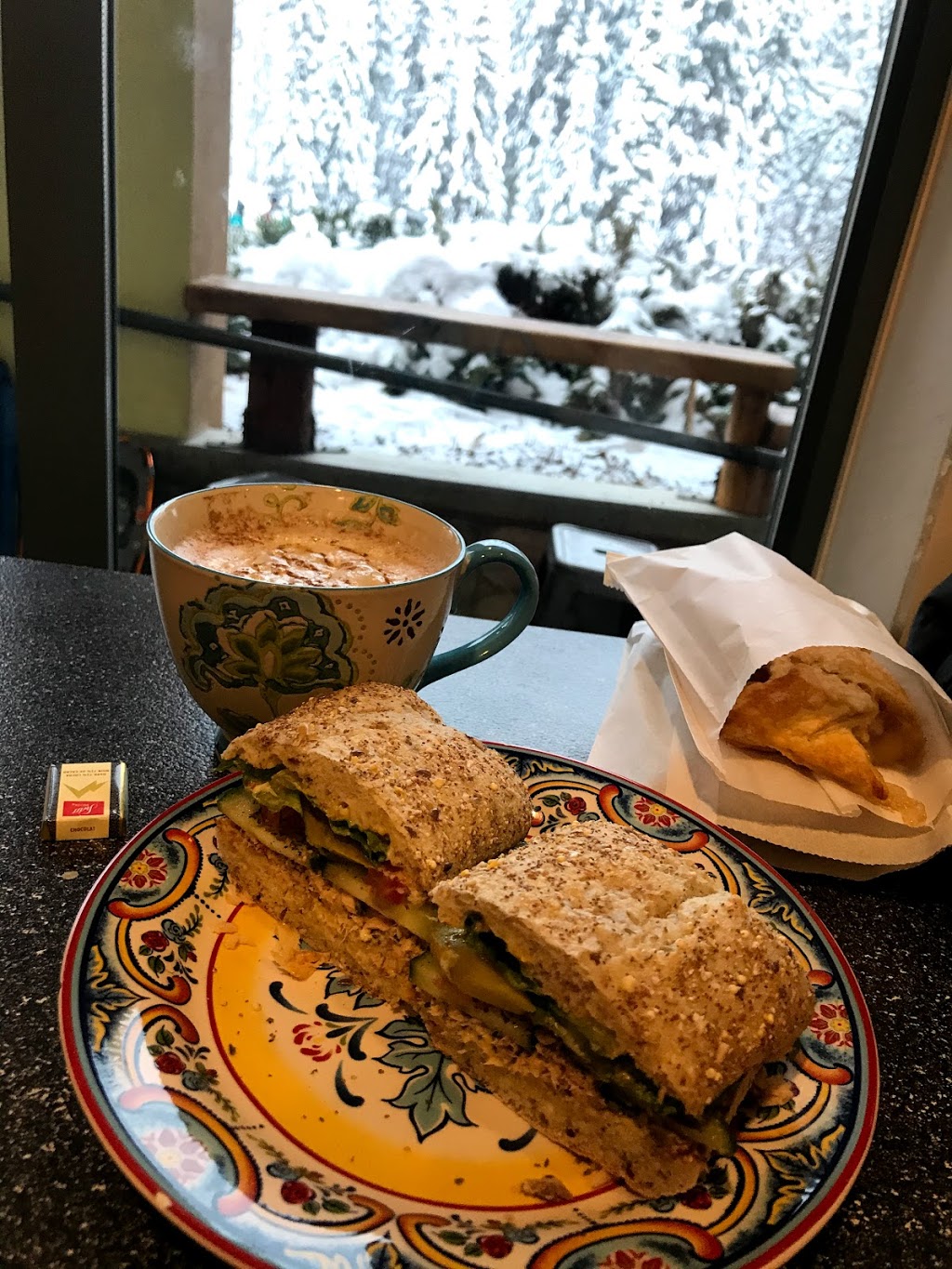 Bolacco Café | 3160 Creekside Way, Sun Peaks, BC V0E 5N0, Canada | Phone: (250) 578-7588