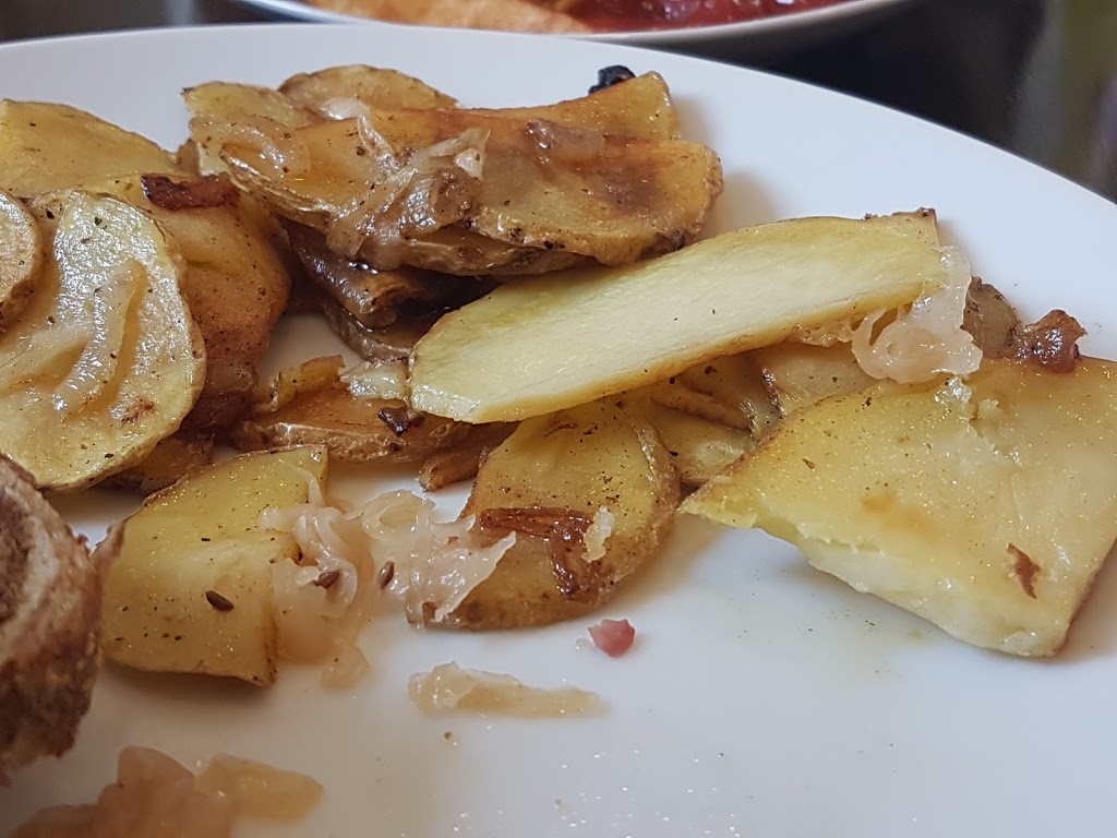 Sword & Musket Restaurant | 236 Main St N, Mount Forest, ON N0G 2L2, Canada | Phone: (519) 509-1228