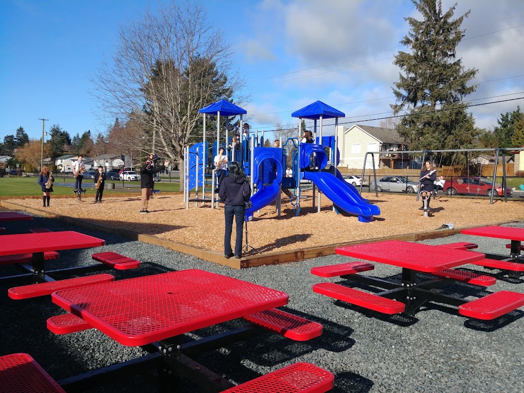 Phil & Jennie Gaglardi Academy | 1475 Noel Ave, Comox, BC V9M 3H8, Canada | Phone: (250) 339-1200