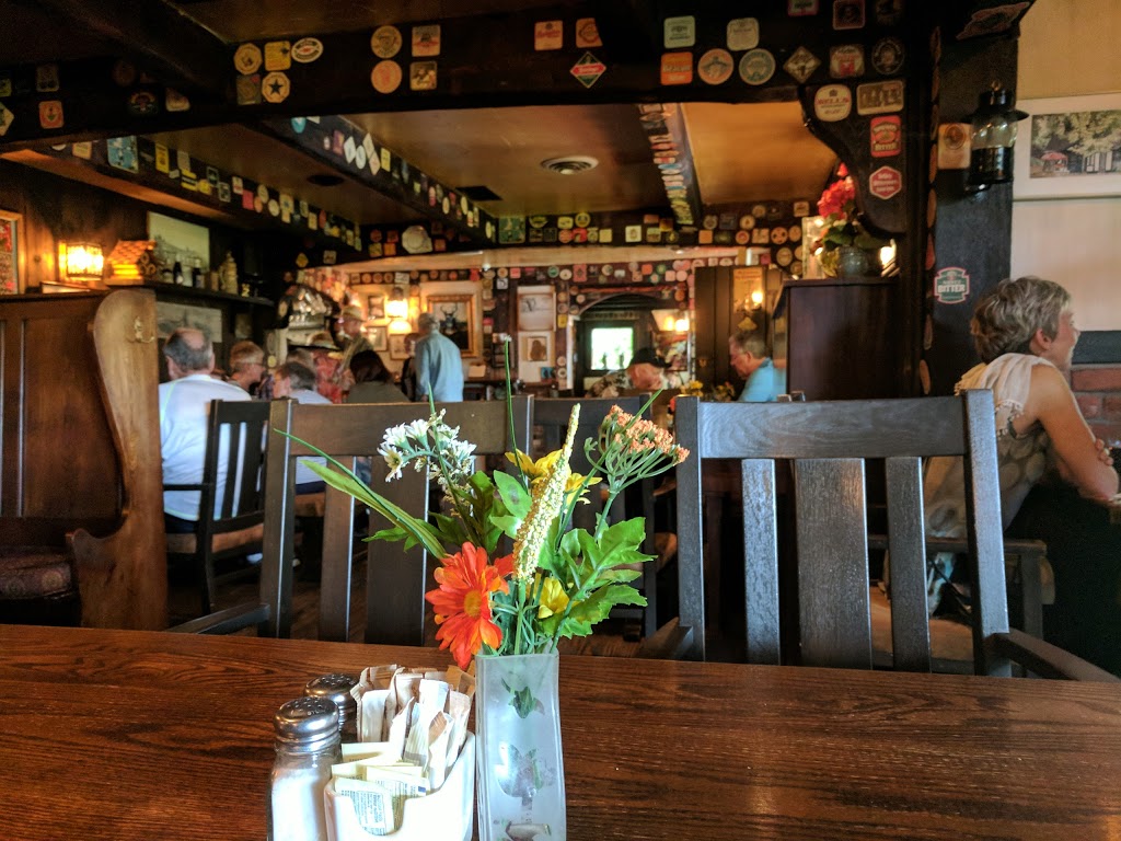 The Crow & Gate Pub, Nanaimo | 2313 Yellow Point Rd, Nanaimo, BC V9X 1W9, Canada | Phone: (250) 722-3731