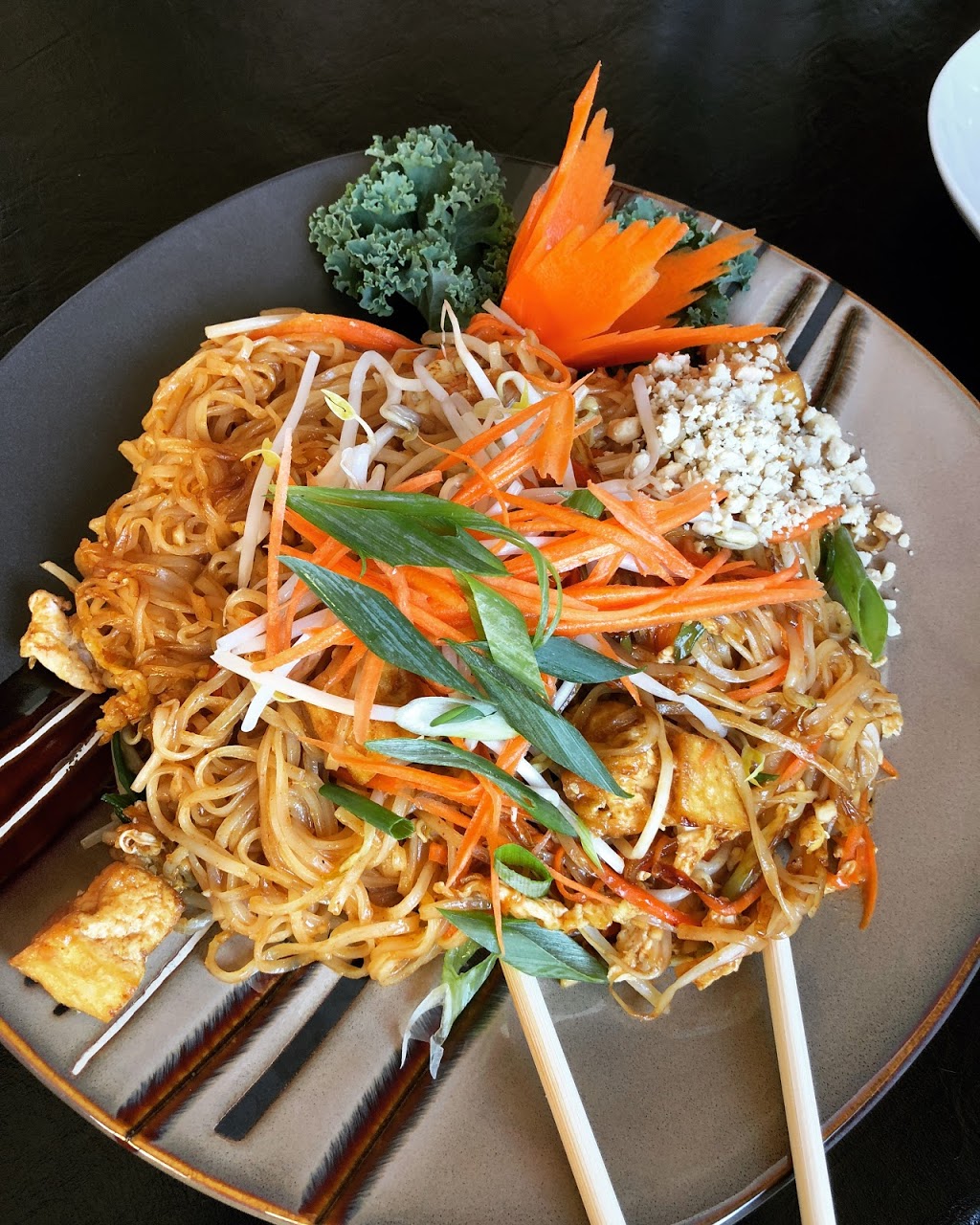 I Am Thai Restaurant | 33370 S Fraser Way, Abbotsford, BC V2S 2B2, Canada | Phone: (604) 744-1245