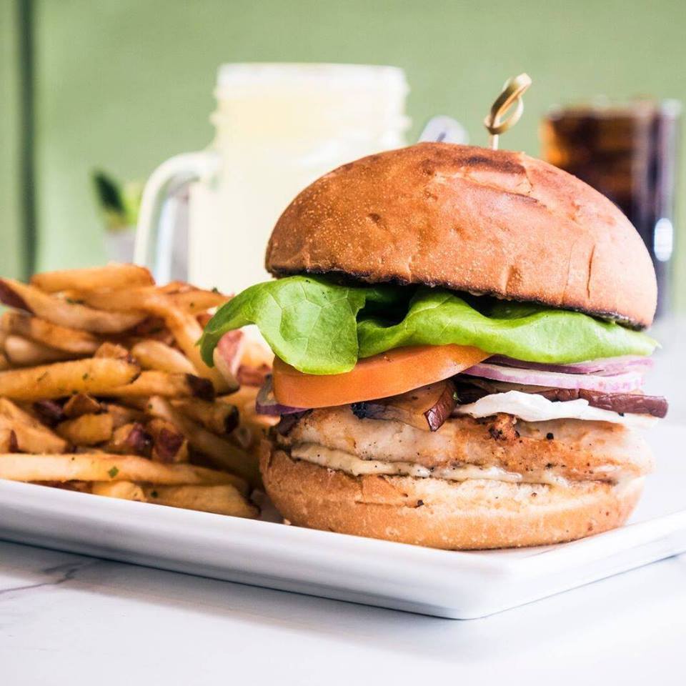 Pür & Simple | 2147 Boulevard des Laurentides, Laval, QC H7M 4M2, Canada | Phone: (450) 669-6800