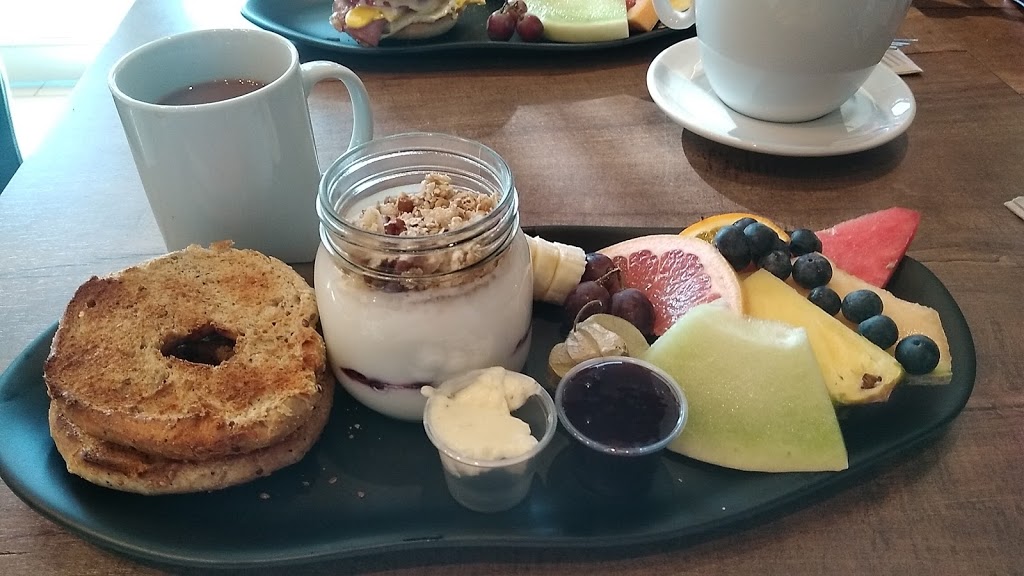 ES Café | 1365 Route des Rivières #110, Saint-Nicolas, QC G7A 2V6, Canada | Phone: (418) 836-9324