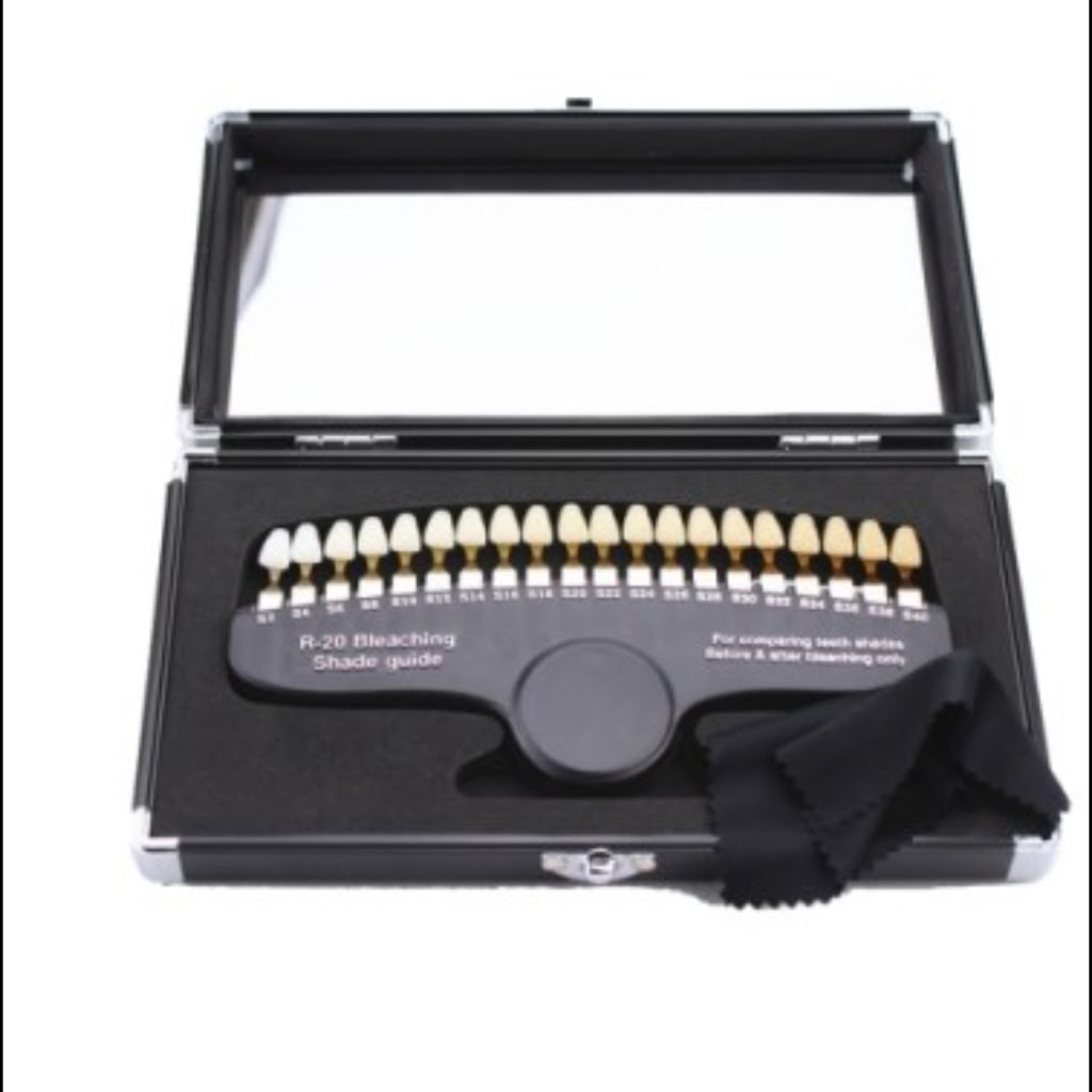 Teeth whitening academy | 70 Roseheath Dr, Maple, ON L6A 2B6, Canada | Phone: (647) 669-5164
