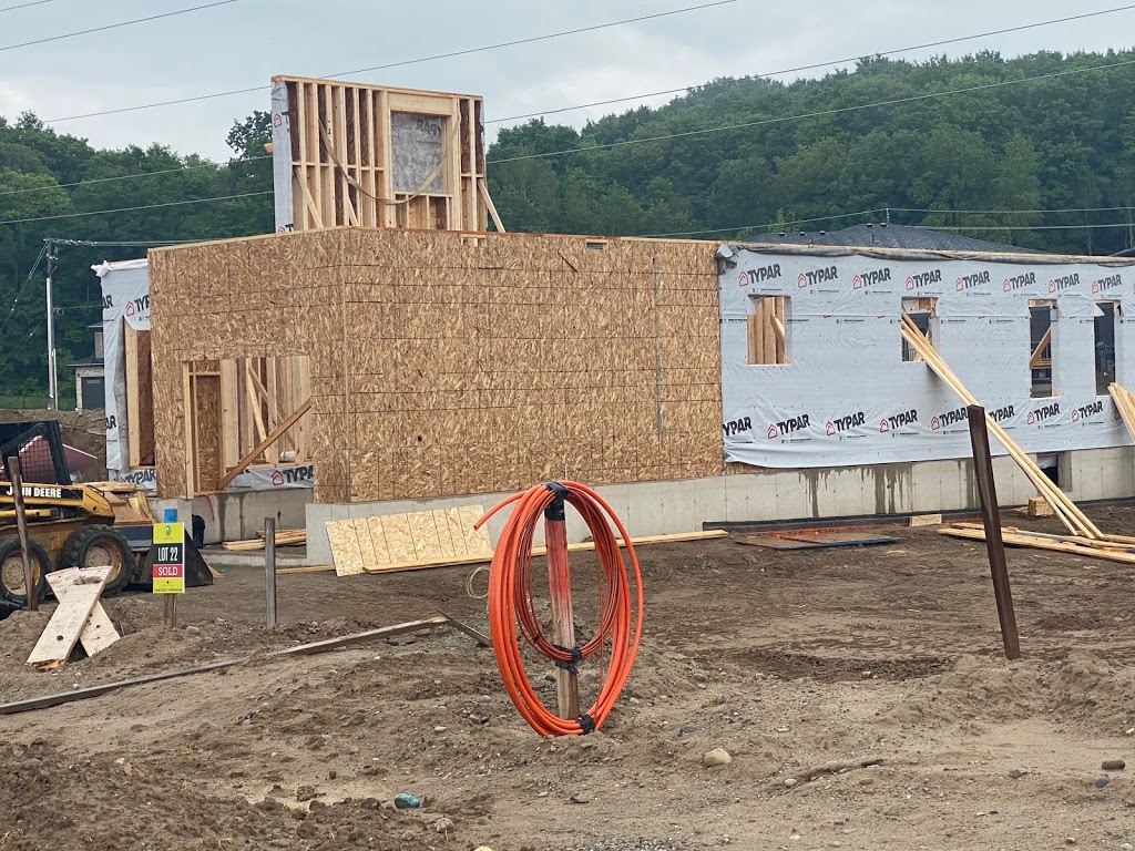 Doons Crossing by Crescent Homes | Doon South, Kitchener, ON N2R 1P2, Canada | Phone: (226) 314-1600