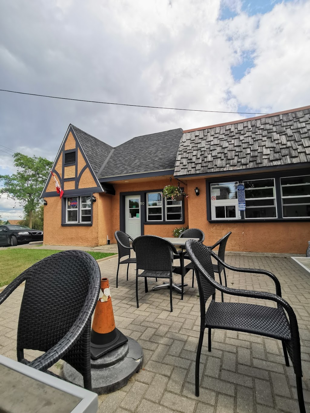 Katarinas Coffee Shop | 513 King St W, Prescott, ON K0E 1T0, Canada | Phone: (613) 213-8007