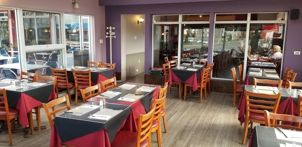 Restaurant La Station des Patriotes | 723 Rue du Sud, Cowansville, QC J2K 2Y2, Canada | Phone: (450) 955-3100