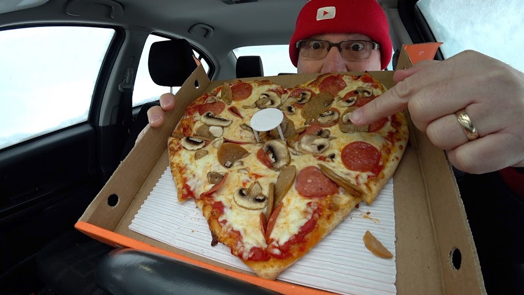 Pizza Pizza | 945 Innisfil Beach Rd, Innisfil, ON L9S 1V3, Canada | Phone: (705) 436-1111