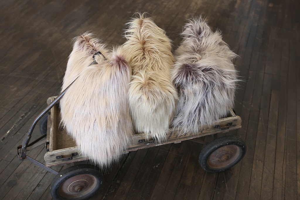 FuRmanity Home Decor Goods | 699 Versailles Rd, Silver Creek, NY 14136, USA | Phone: (716) 951-8021