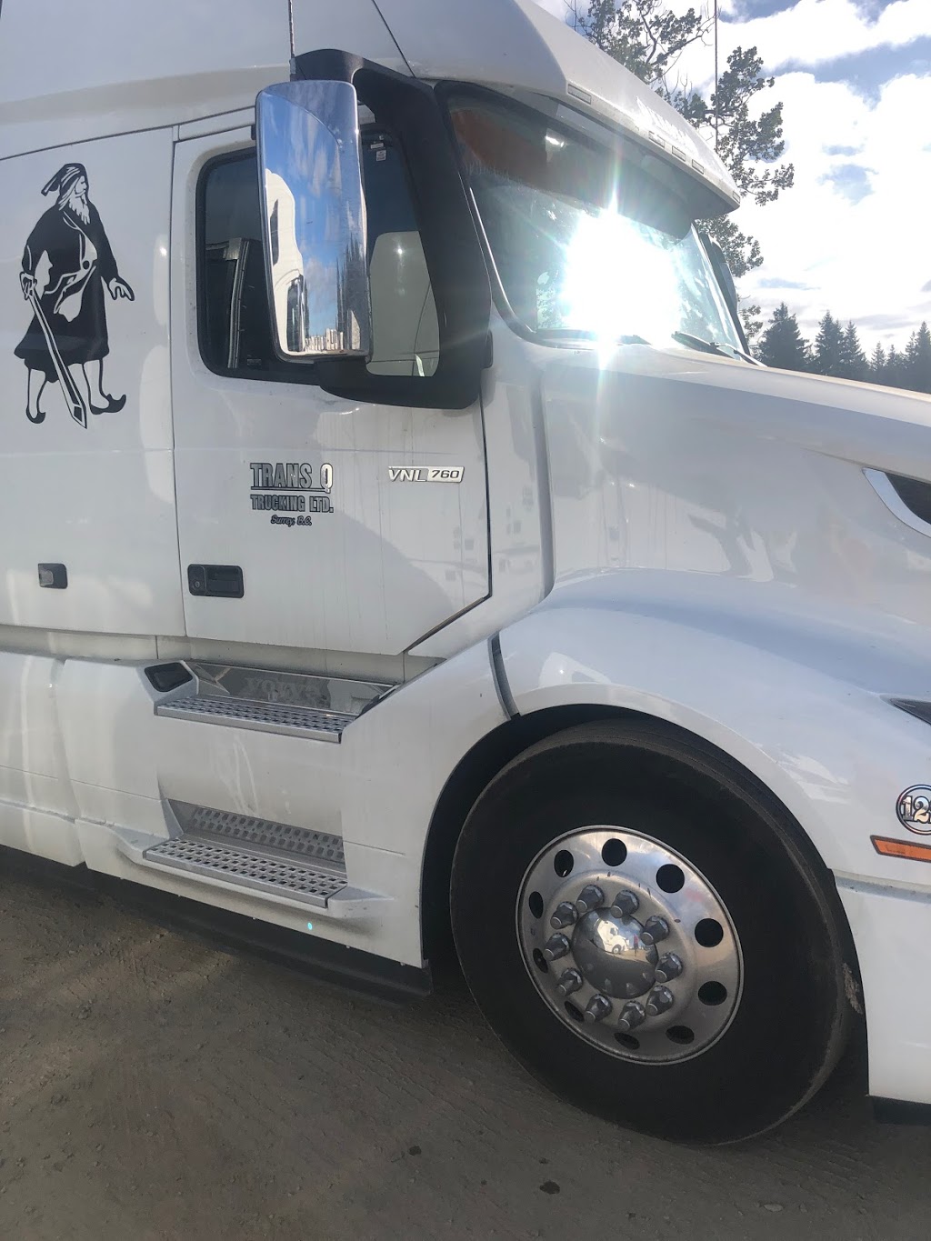 Trans Q Trucking Ltd | moving company | 4386 168 St, Surrey, BC V3W 0L2, Canada | 6043721313 OR +1 604-372-1313