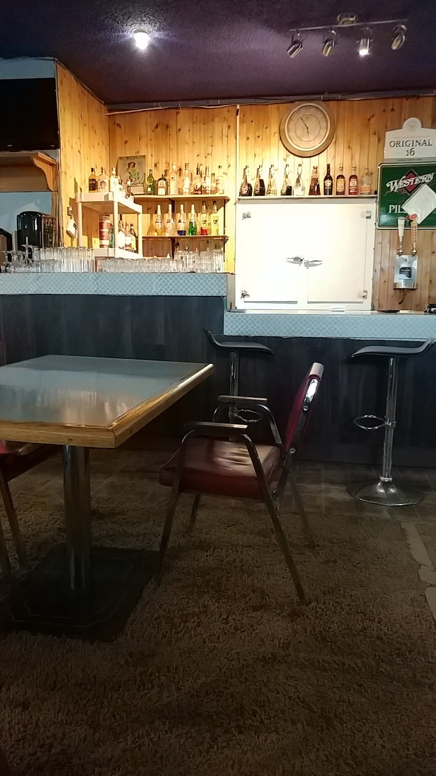Sedley Hotel | 305 Railway Ave, Sedley, SK S0G 4K0, Canada | Phone: (306) 885-0001
