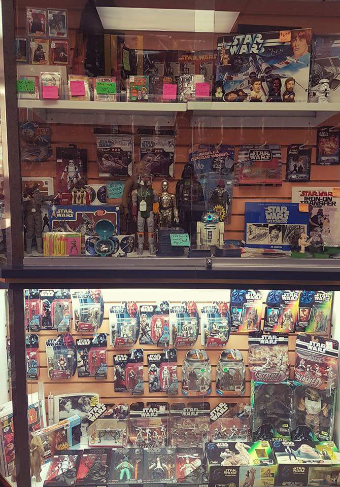 Magasin Les Envahisseurs | 1836 Boulevard Marie-Victorin, Longueuil, QC J4G 1X9, Canada | Phone: (438) 495-5577