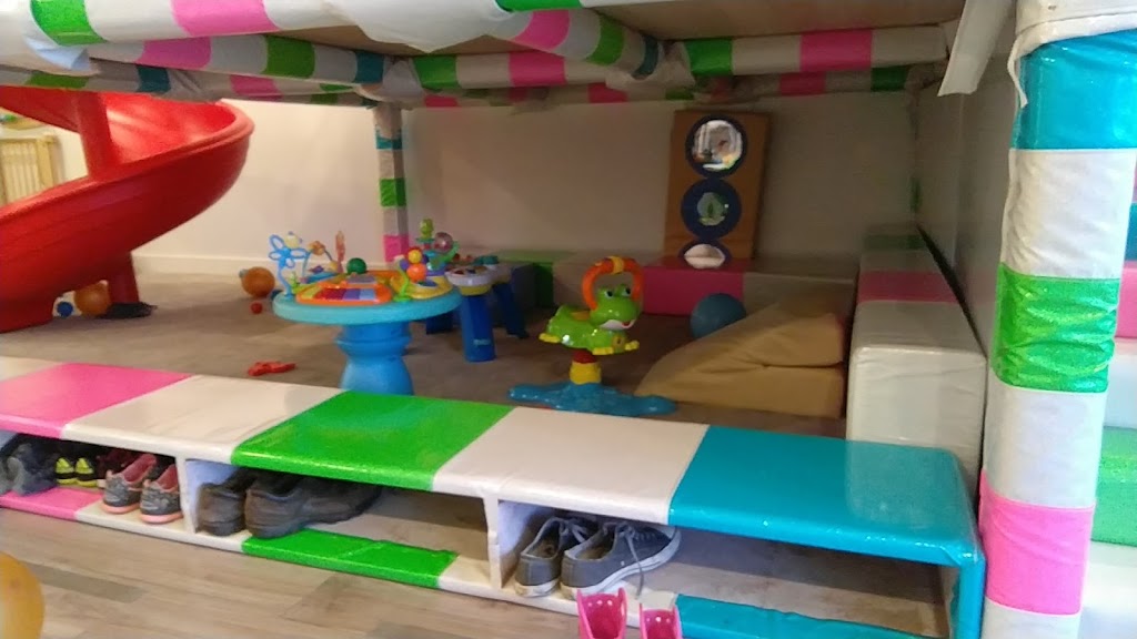 Kidz Etc. Learn & Play Cafe | 460 - 9100 Blundell Road, Richmond, BC V6Y 3X9, Canada | Phone: (604) 285-3237