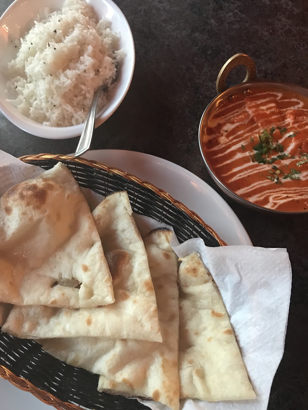 Saffron Touch Indian Cuisine | 3010 30th Ave, Vernon, BC V1T 2B9, Canada | Phone: (250) 545-6558
