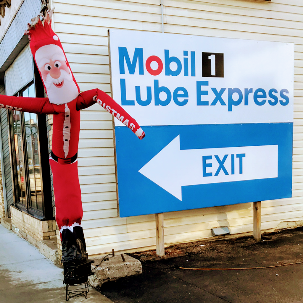 The Lube Clinic | 261 Talbot St, St Thomas, ON N5P 1B3, Canada | Phone: (519) 631-2117
