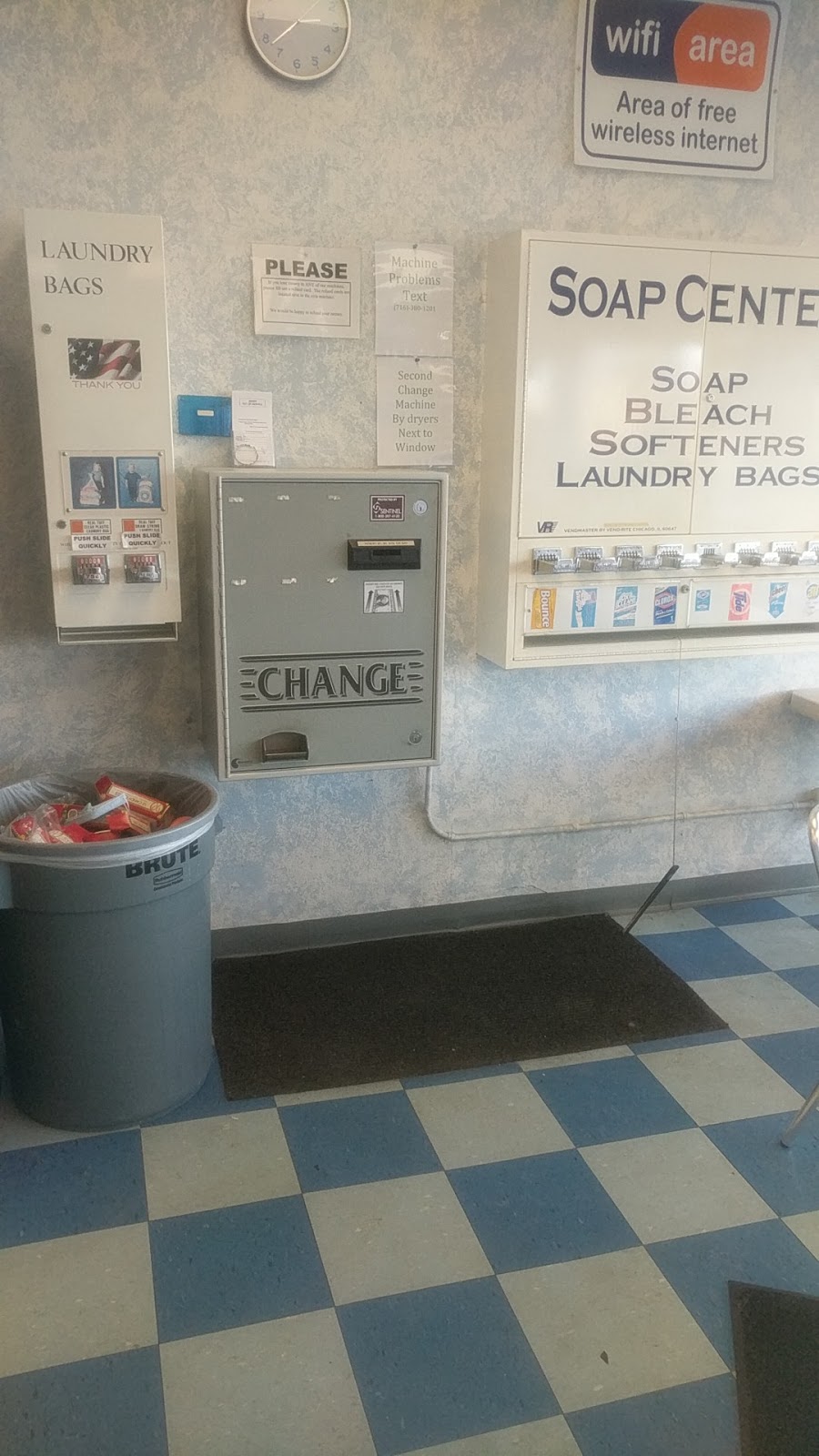 Wash World Laundromat | 2040 Eggert Rd, Buffalo, NY 14226, USA | Phone: (716) 836-0402