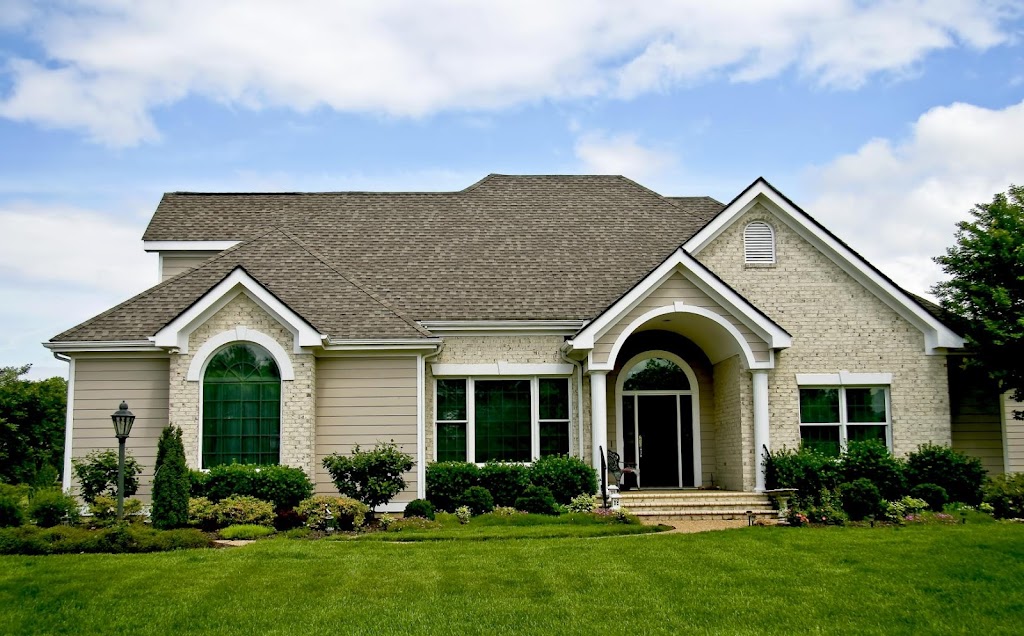 Denis Trudeau Construction | 414 Rue de St Jovite, Mont-Tremblant, QC J8E 2Z9, Canada | Phone: (819) 425-2211