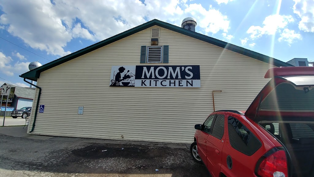 Moms Country Kitchen | 81057 Main St, Memphis, MI 48041, USA | Phone: (810) 392-2210