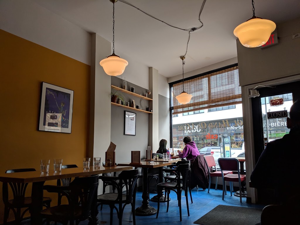 Cool Hand Of A Girl | 2804 Dundas St W, Toronto, ON M6P 1Y5, Canada | Phone: (647) 726-7613