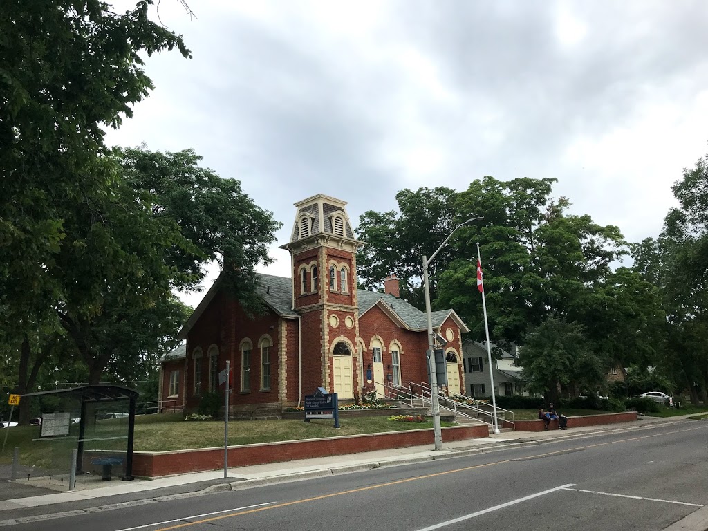 Streetsville Kinsmen Senior Citizens Centre | 321 Queen St S, Mississauga, ON L5M 1M3, Canada | Phone: (905) 542-2887