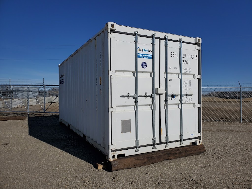 QE2 RV Storage | 431043, Range Rd 261, Ponoka, AB T4J 1J8, Canada | Phone: (403) 783-3918