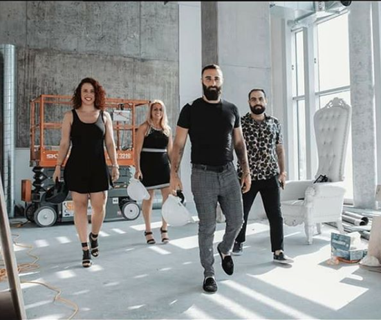 Salon Christophers | 2160 Rue Sauvé O, Montréal, QC H4N 0E2, Canada | Phone: (514) 333-4147