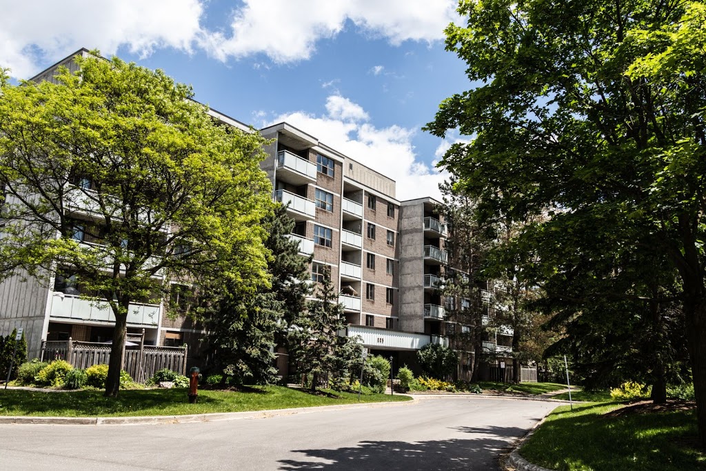 The Sprucedales Apartments | 245 Westwood Rd, Guelph, ON N1H 7H5, Canada | Phone: (519) 763-0356