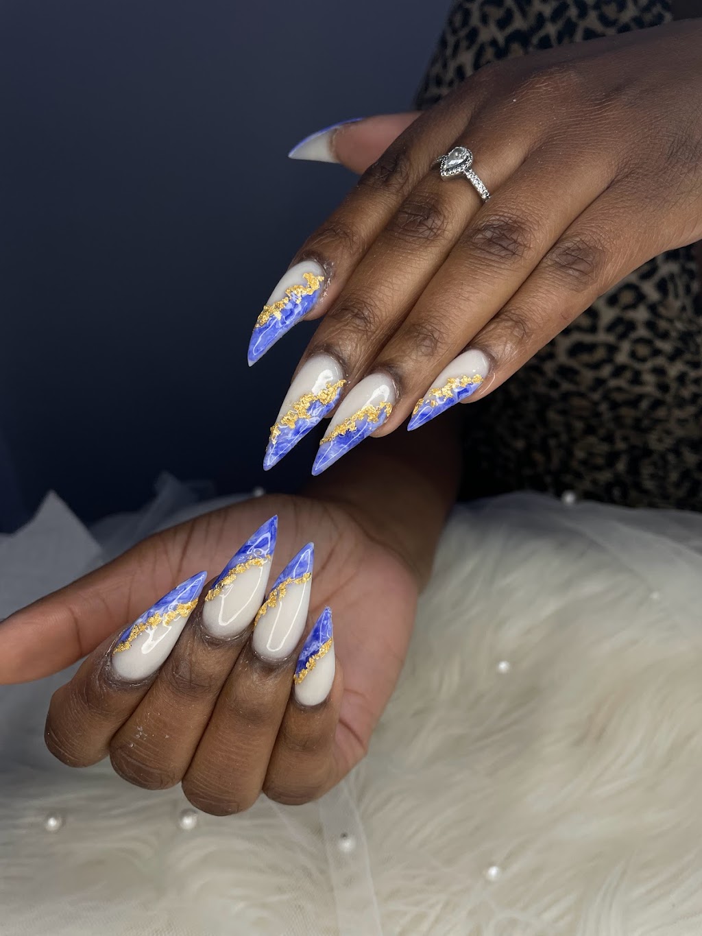 Knails | 3225 Bd Pitfield, Saint-Laurent, QC H4S 1H3, Canada | Phone: (438) 499-7583