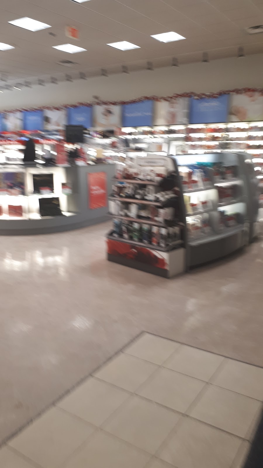 Shoppers Drug Mart | 700 Strasburg Rd, Kitchener, ON N2E 2M2, Canada | Phone: (519) 576-8340