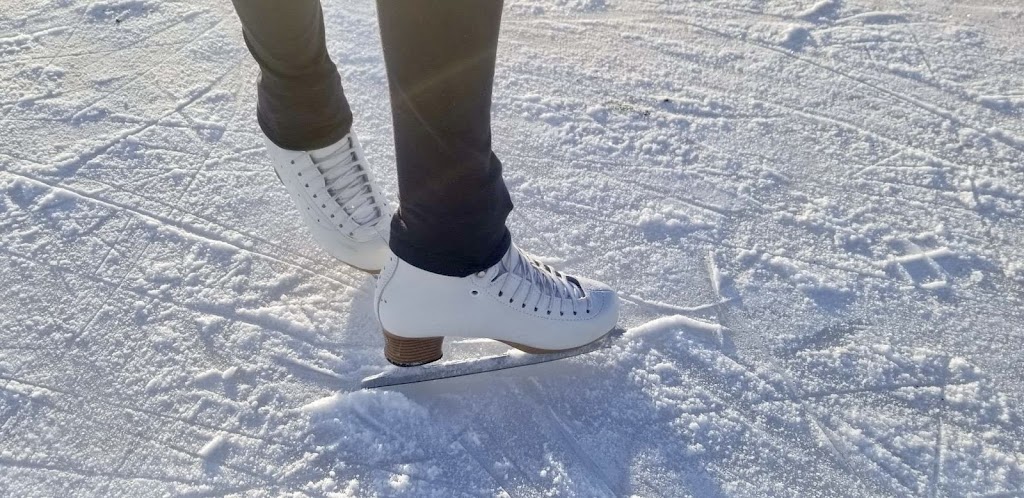 Extreme Edge Skating Club | 14520 66 St NW, Edmonton, AB T5C 3C7, Canada | Phone: (780) 456-6851