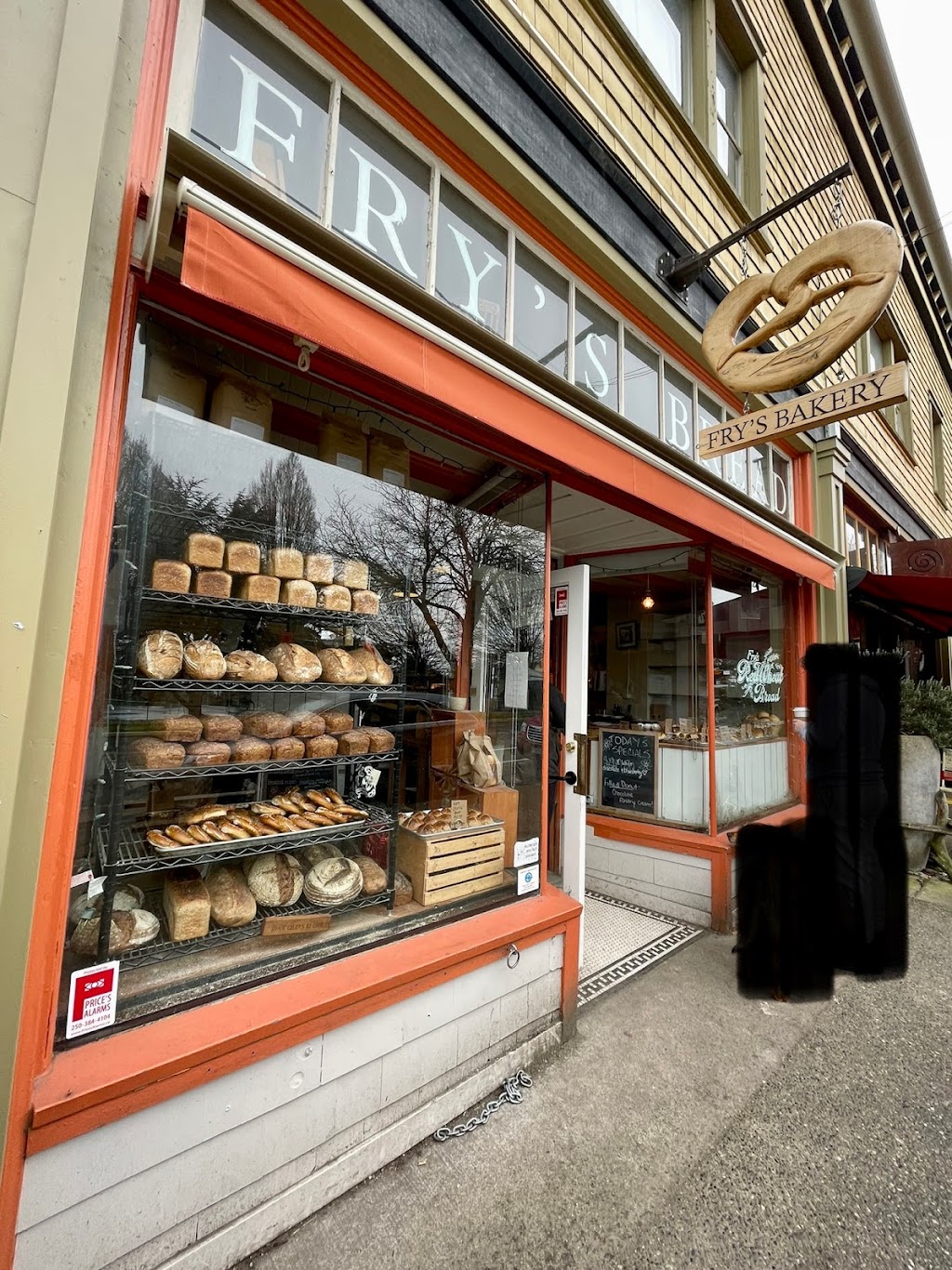 Frys Red Wheat Bread Bakery | 416 Craigflower Rd, Victoria, BC V9A 2V8, Canada | Phone: (250) 590-5727