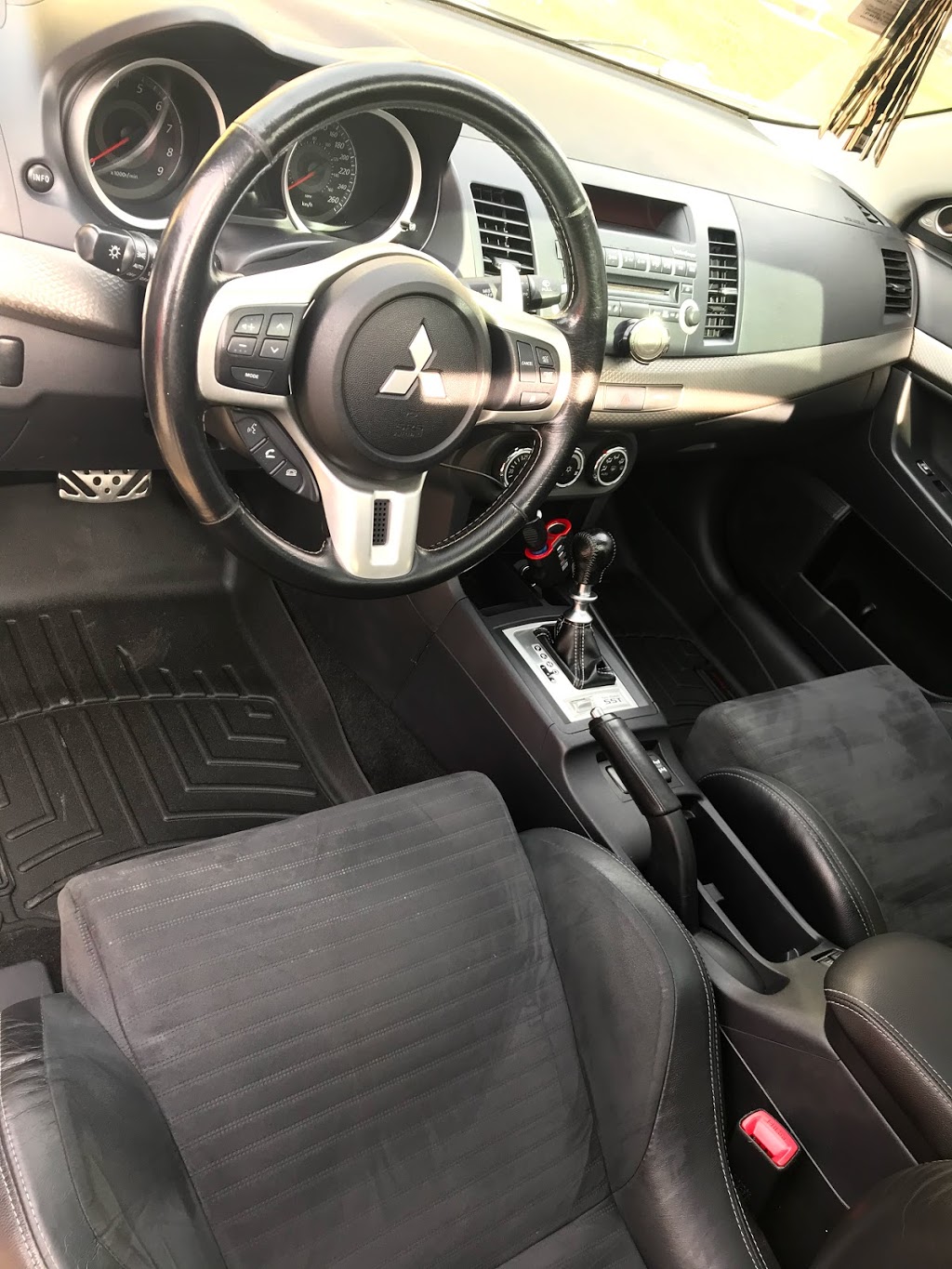 Vogue Auto Care | 1575 Cyrville Rd, Gloucester, ON K1B 3L7, Canada | Phone: (613) 294-7814