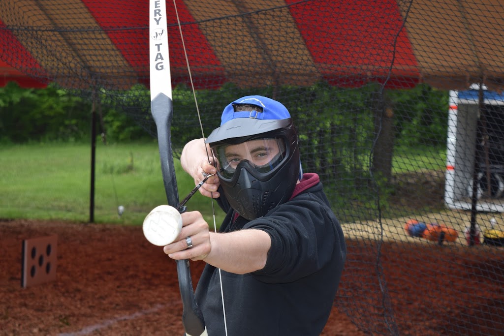 Archery Zone | 2013 Old Carp Rd, Carp, ON K0A 1L0, Canada | Phone: (613) 256-4589