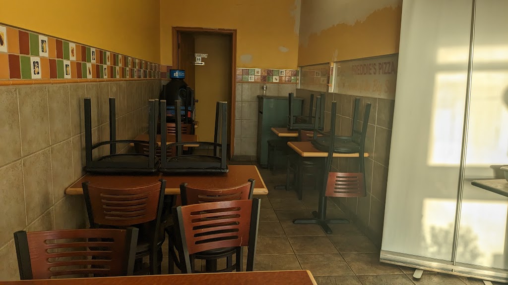 Freddies Pizza & Donair | 2T9, 1425 Mountain Rd, Moncton, NB E1C 2T9, Canada | Phone: (506) 383-4444