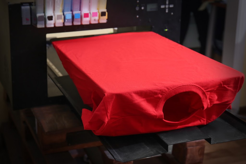Canvas & Cotton | 339 Rathburn Rd W, Mississauga, ON L5B 0K6, Canada | Phone: (647) 286-1189