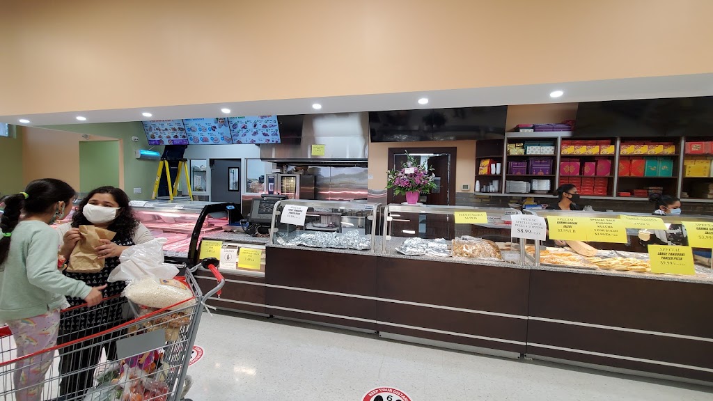 Subzi Mandi Chinguacousy & Williams | 9825 Chinguacousy Rd, Brampton, ON L6X 0V1, Canada | Phone: (905) 460-8870