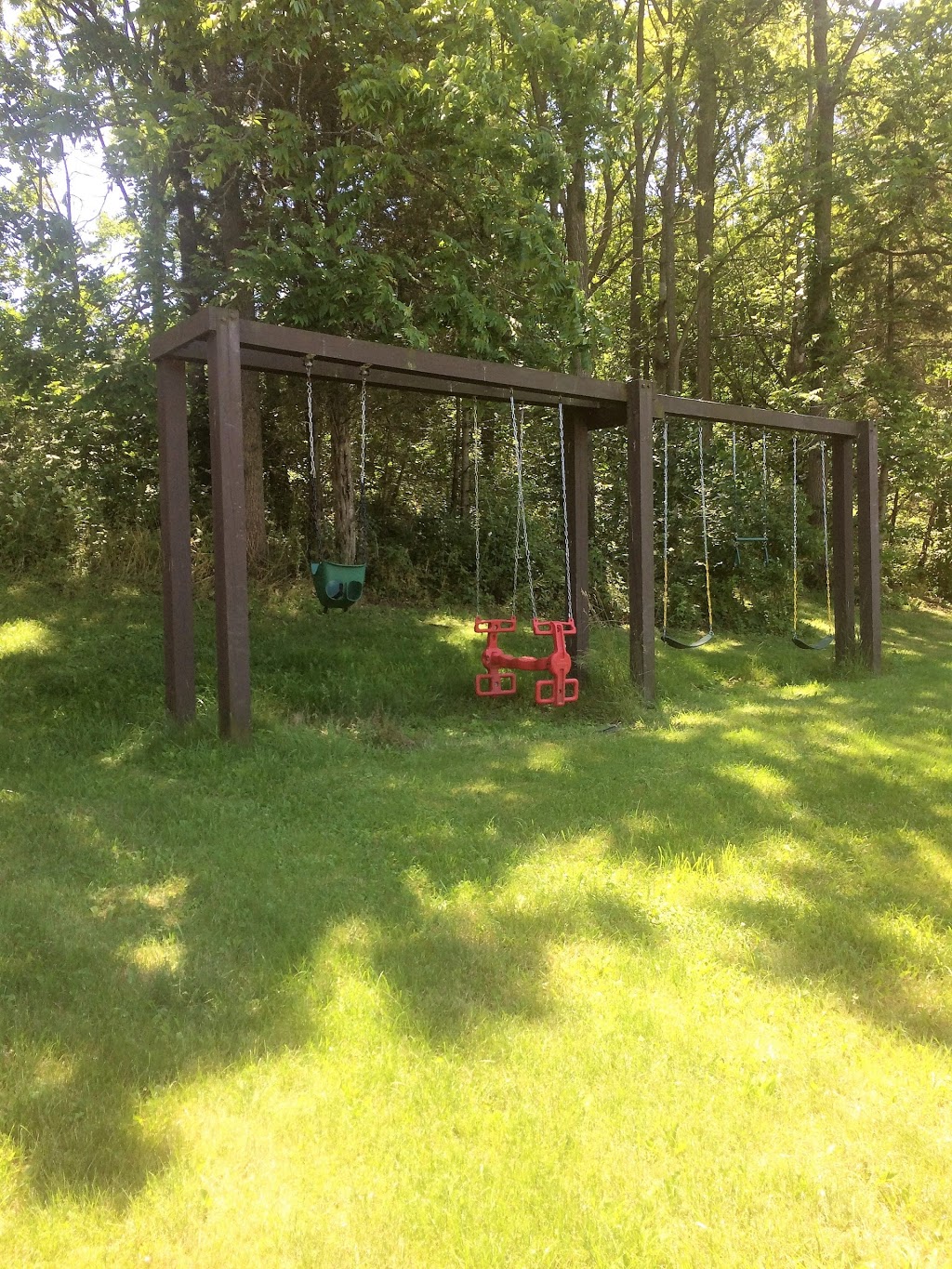 Big Valley Camping Resort | 2211 King St, St. Catharines, ON L2R 6P7, Canada | Phone: (905) 562-5616