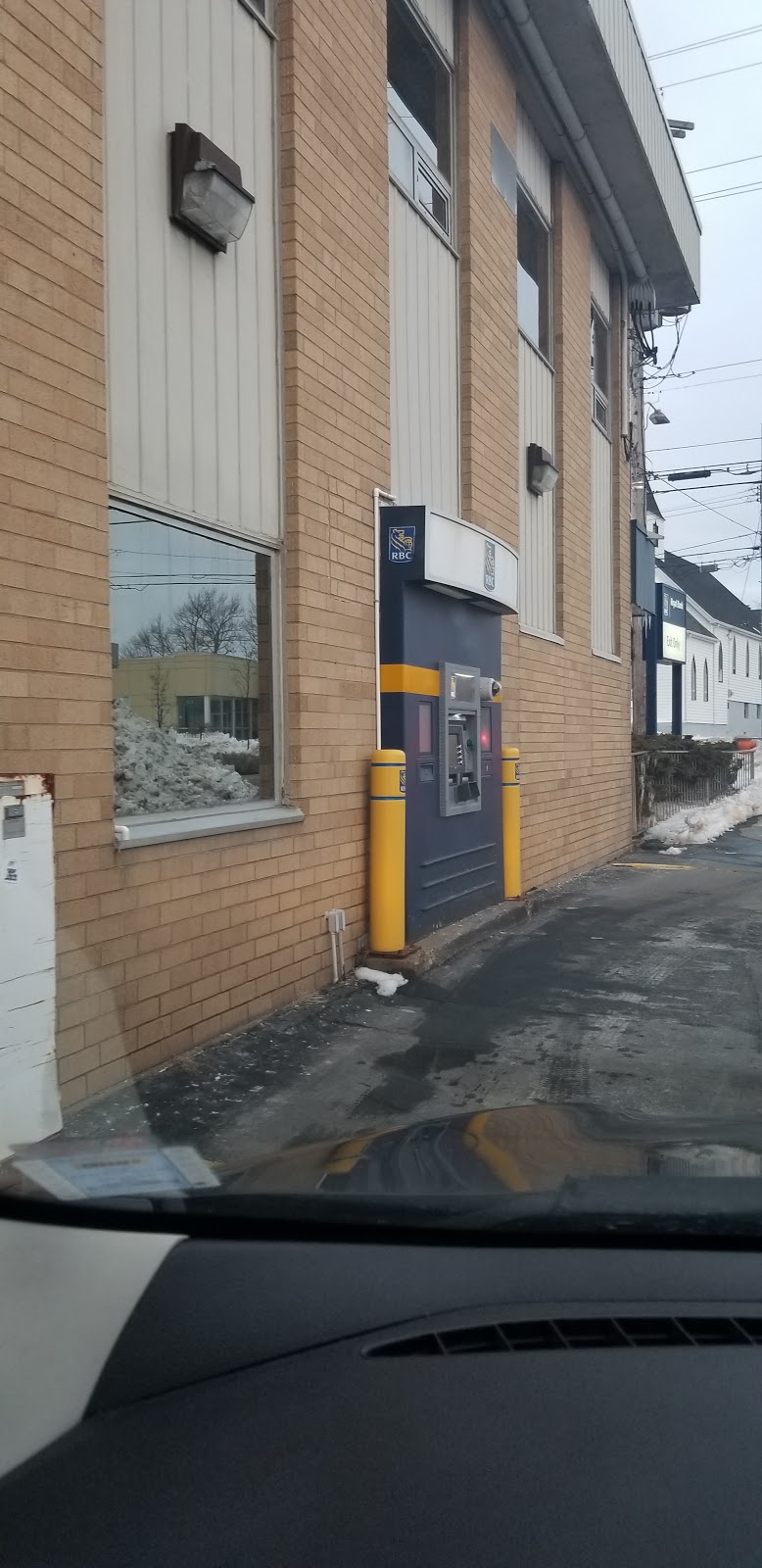 RBC Royal Bank | 339 Herring Cove Rd, Halifax, NS B3R 1V5, Canada | Phone: (902) 421-8494