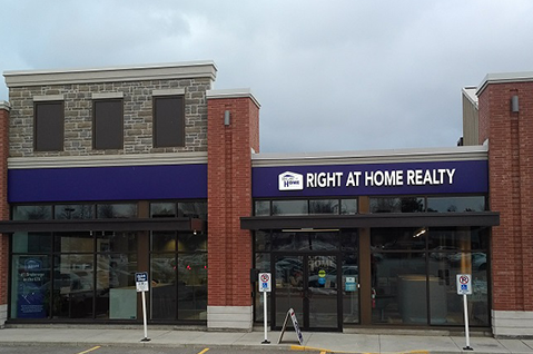 Cristian Enache REALTOR® Sales Representative Right at home real | 5111 New St, Burlington, ON L7L 1V2, Canada | Phone: (905) 462-8989