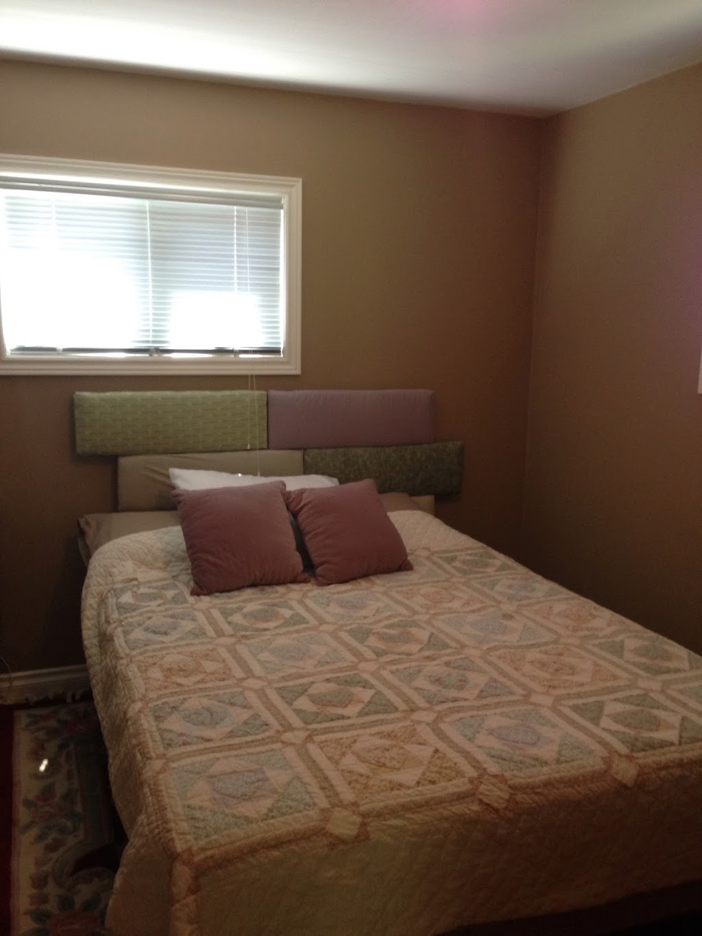 Lambton Shores Art By 3 Guest House | 7710 Clayton St, Port Franks, ON N0M 2L0, Canada | Phone: (519) 243-3321
