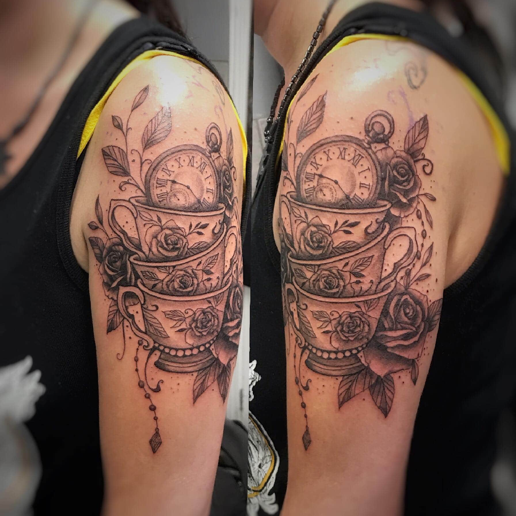 Steel N Ink | 105 Main St, Sauble Beach, ON N0H 2G0, Canada | Phone: (519) 422-0291