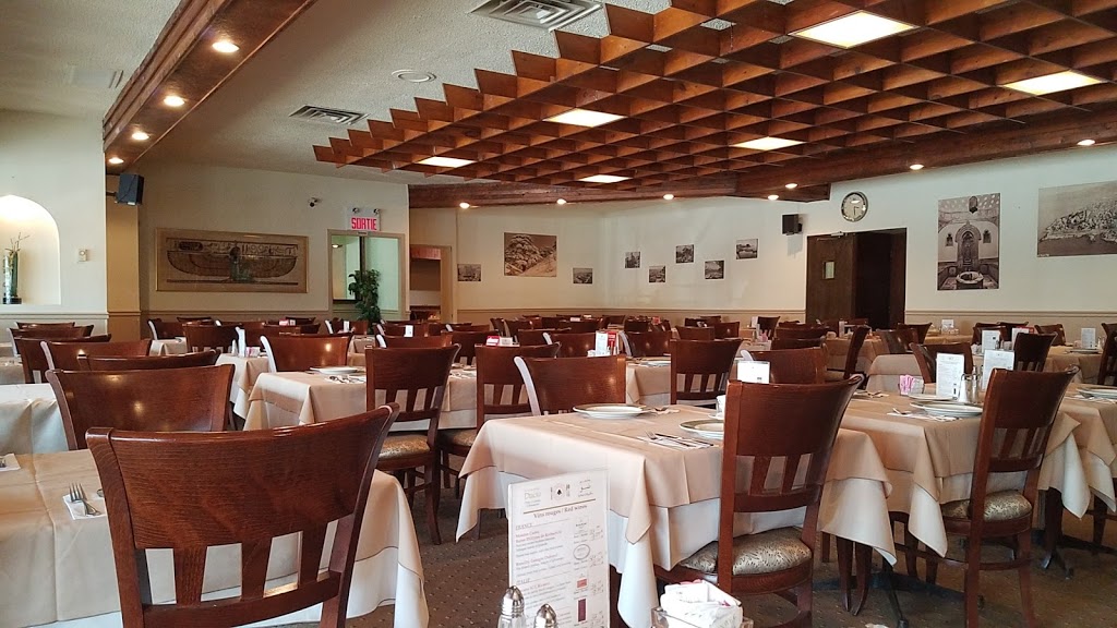 Restaurant Daou | 2373 Boulevard Marcel-Laurin, Saint-Laurent, QC H4R 1K4, Canada | Phone: (514) 334-1199