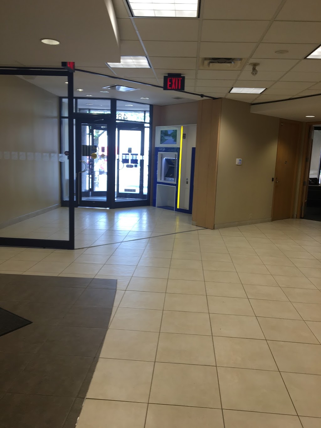 RBC Royal Bank | 4860 Dundas St W, Toronto, ON M9A 1B5, Canada | Phone: (416) 239-8175