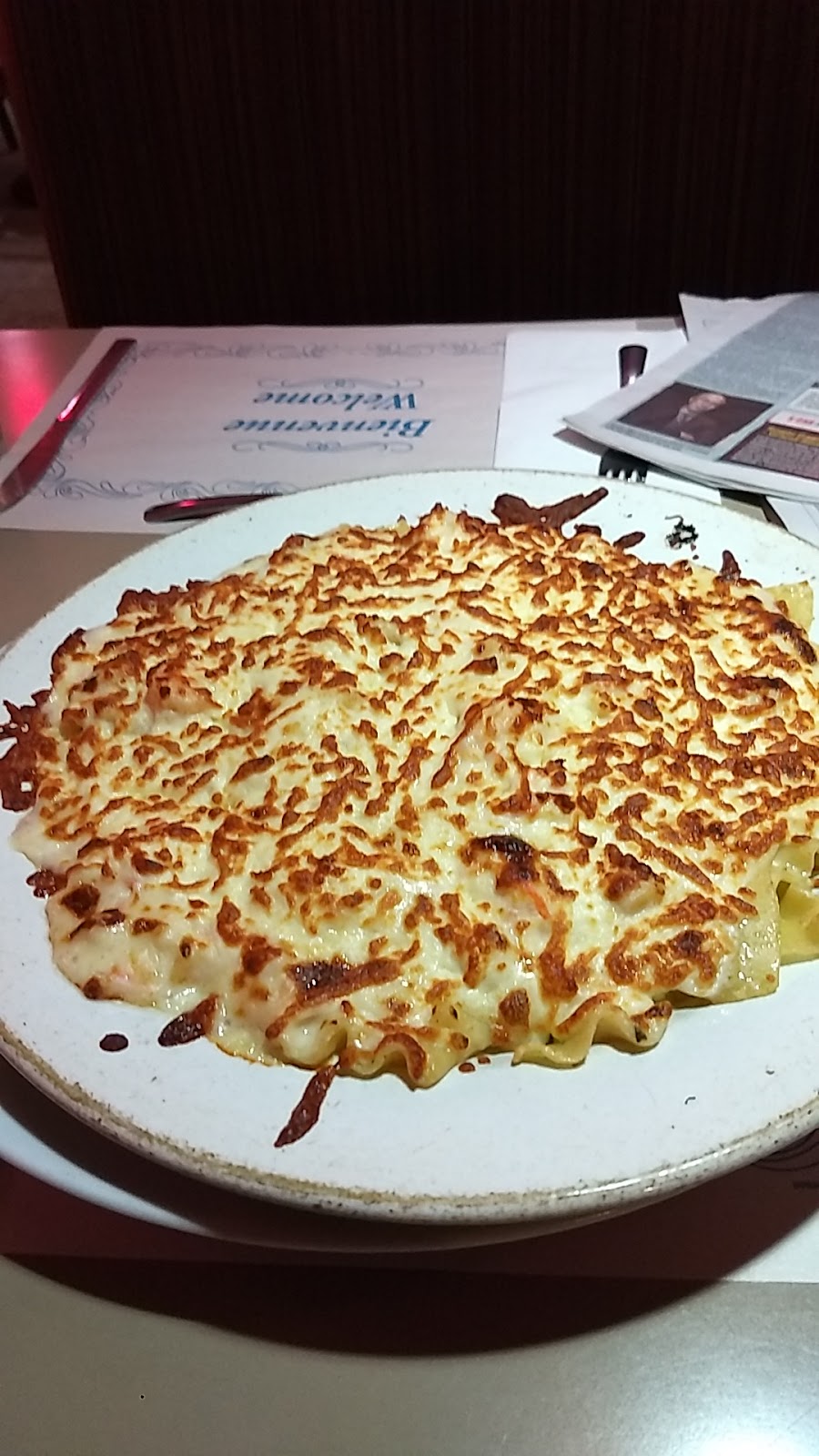 Restaurant Le Moulin | 59 Rue Angus N, East Angus, QC J0B 1R0, Canada | Phone: (819) 832-4242